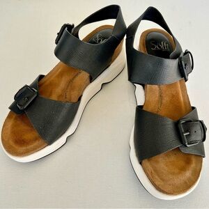 Sofft Women's Black and White Sandals